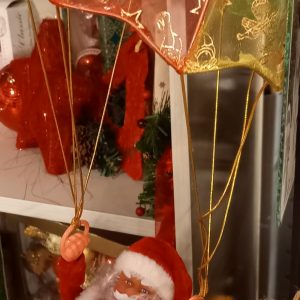 décoration père Noël en parachute