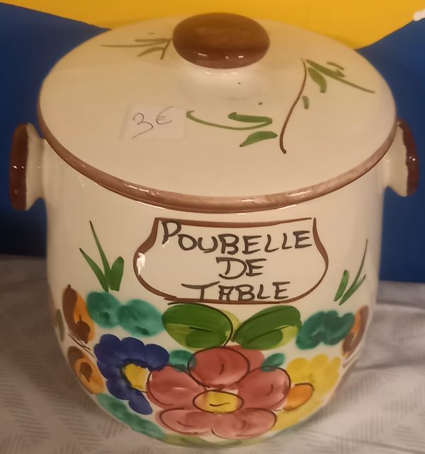 Poubelle de table en céramique.