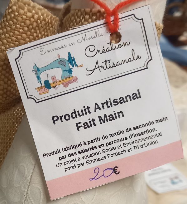 Oie artisanale en tissu. – Image 3